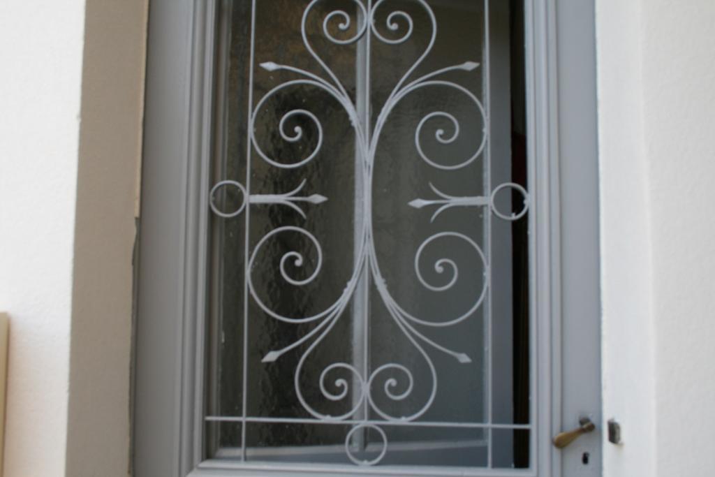 Studio Le Nid Du Saleys Lägenhet Salies-de-Béarn Rum bild