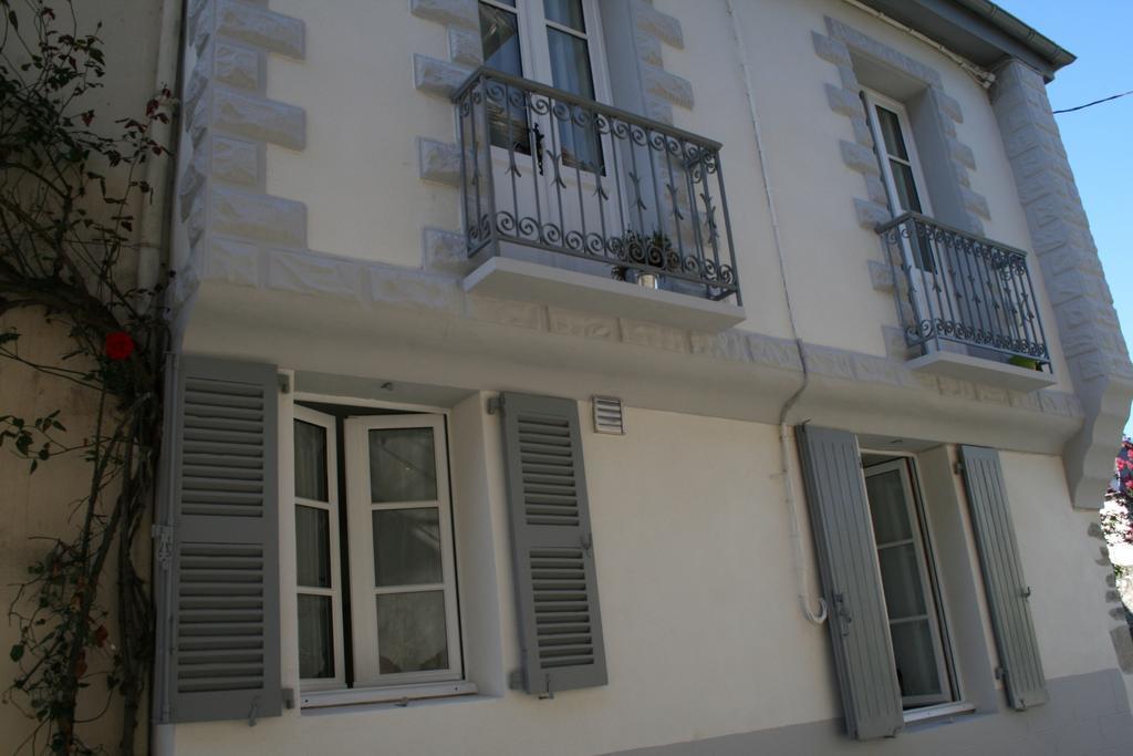 Studio Le Nid Du Saleys Lägenhet Salies-de-Béarn Rum bild